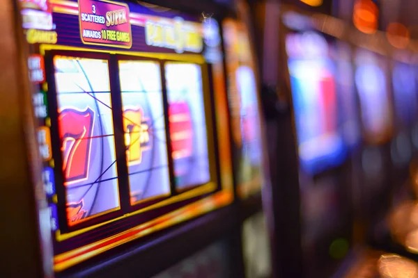 miliarmpo mobile app dashboard showing sports and casino games